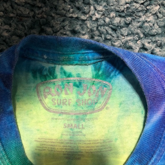 Ron Jon’s Surf Shop size small Tie dye short sleeve T-shirt Unisex. - Picture 2 of 2